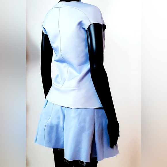 90% OFF! ZARA Abstract Light Blue Portrait Graphic T-Shirt and Skirt Dress Set - Picture 6 of 8